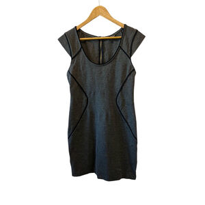 EXPRESS Grey Stretch Scoop Neck Cap Sleeve Knee Length Shift Dress 8